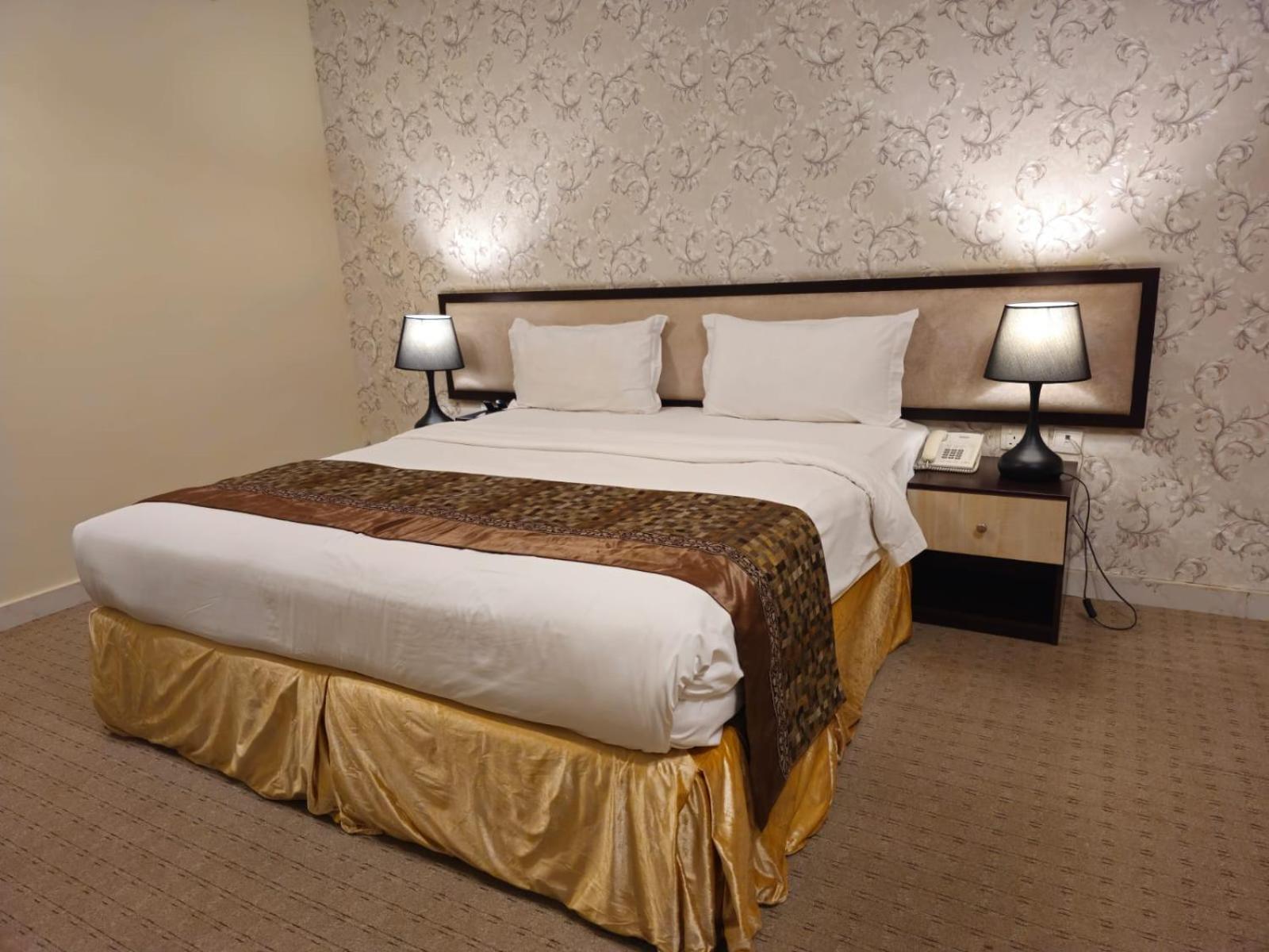 Twilight Hotel Muscat Exterior photo