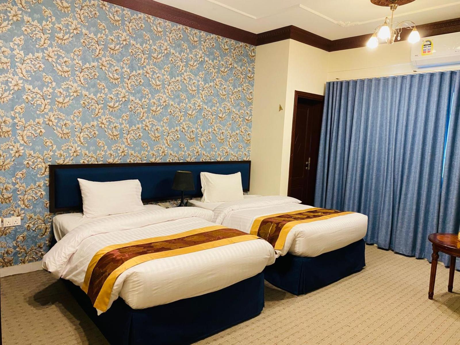 Twilight Hotel Muscat Exterior photo